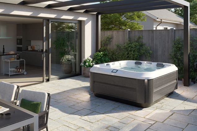 Jacuzzi J-325 - Compact Comfort Hot Tub with Open Seating