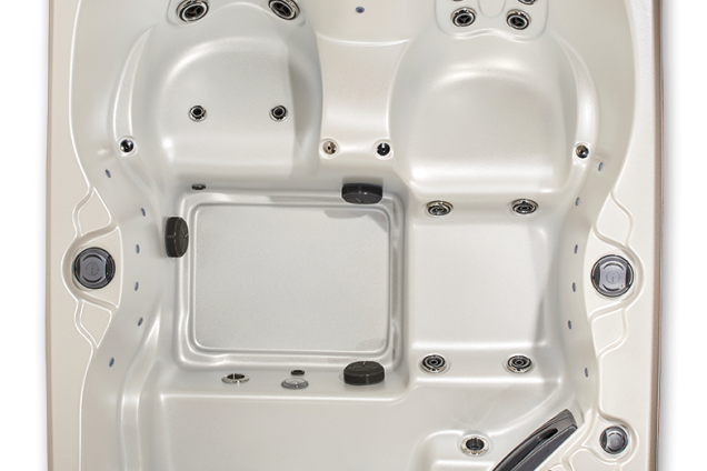 Quattro by Aspen Spas