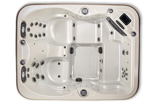 Quattro by Aspen Spas